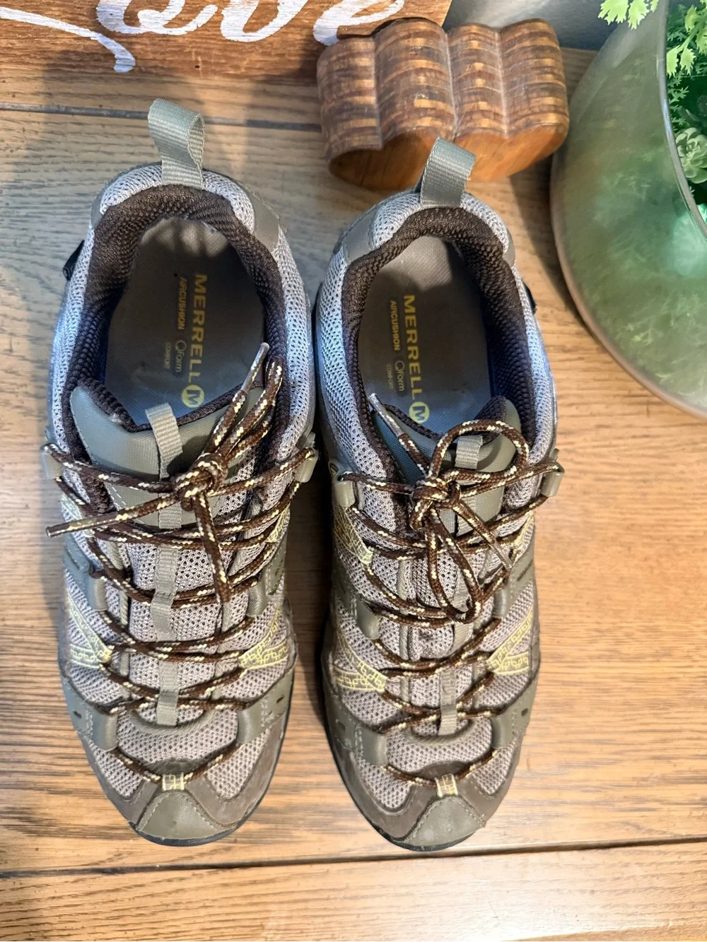Women’s Merrell Hiking Shoes